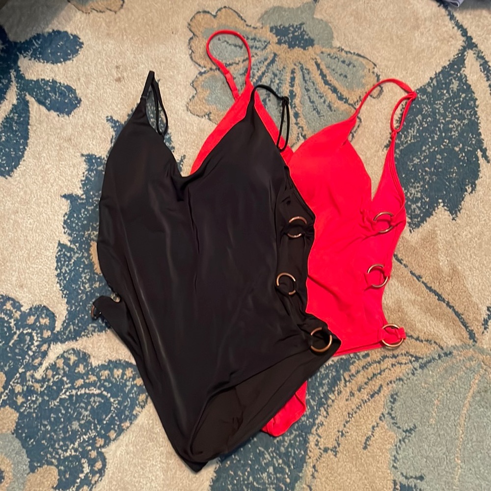 2 aerie one peices